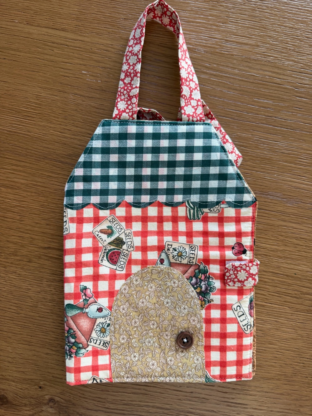 Kids Floral & Gingham Face Mask - Red and Green